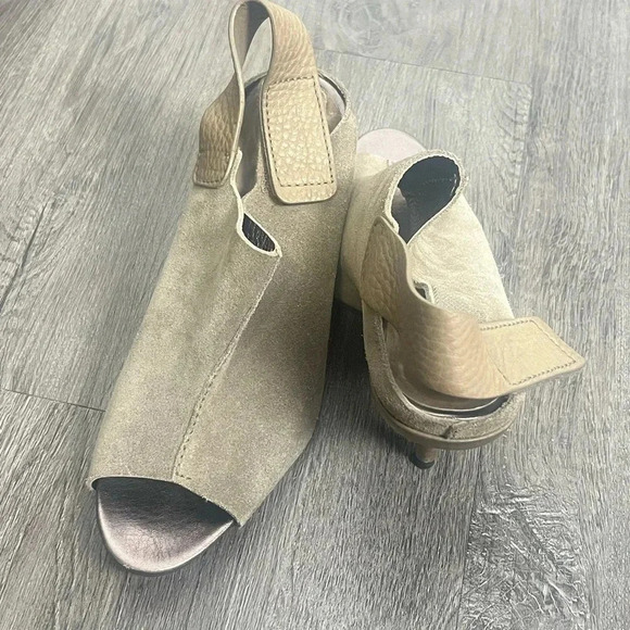 3/$30 Pedro Garcia Ysolt Suede Slingback Sandal Peep Toe Booties Size 8.5 - Picture 15 of 15